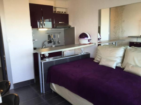 Studio 18, Héliopolis L au village naturiste